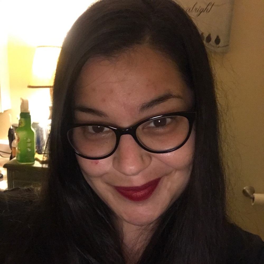 Meet your Posher, Gina